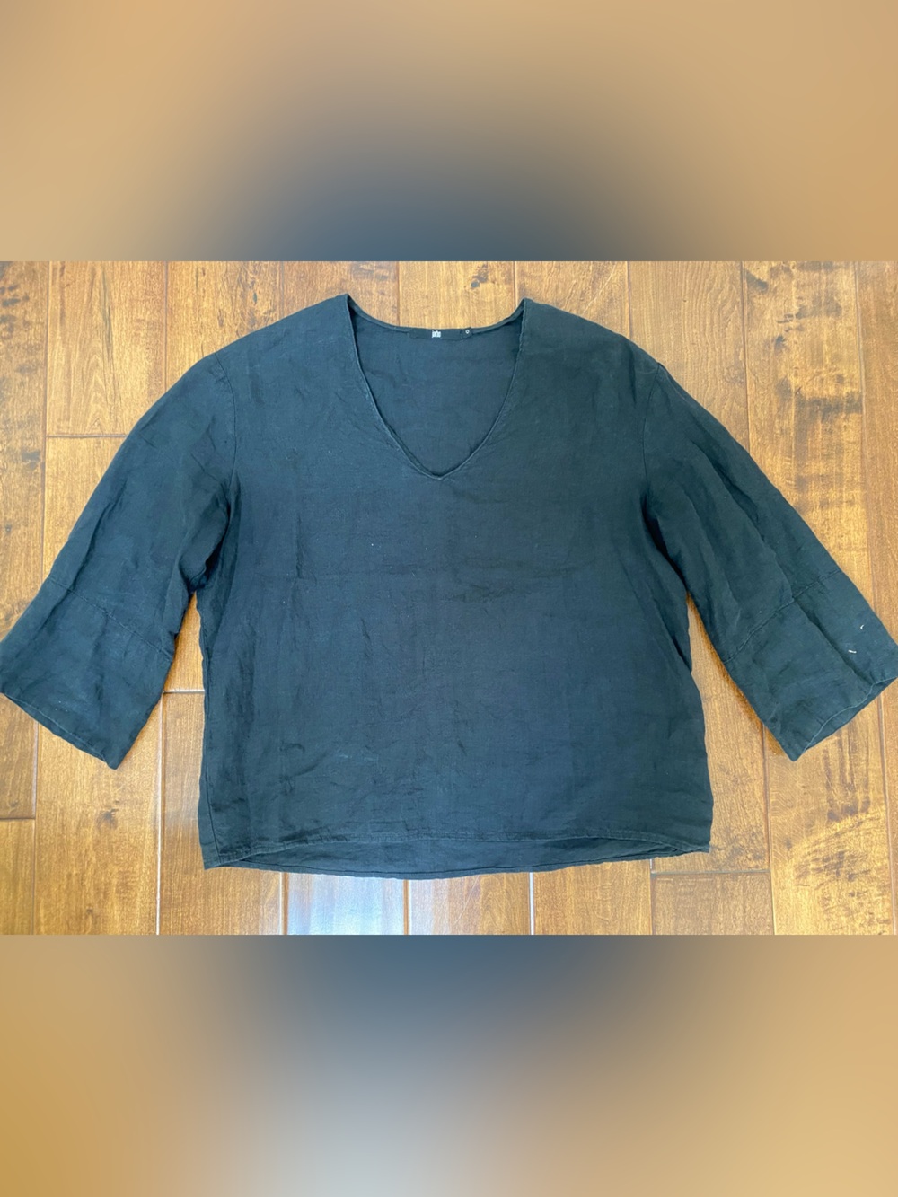 Jarbo Women’s Linen Top - Waist Length Tunic